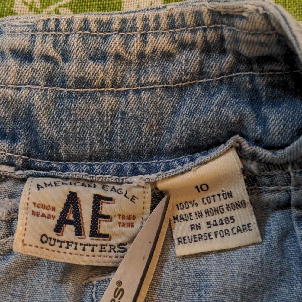 ‎American Eagle Y2K vintage denim skirt size 10 - Picture 2 of 9